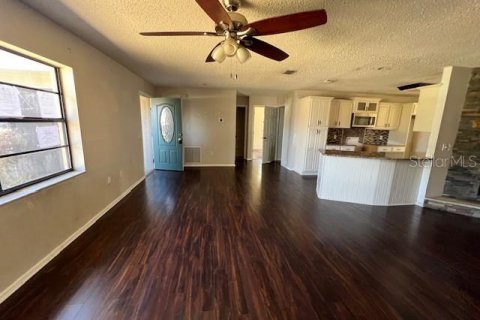 Villa ou maison à vendre à Homosassa, Floride: 3 chambres, 136.94 m2 № 1820707 - photo 9