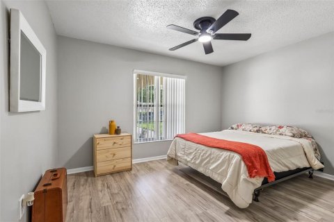 Villa ou maison à vendre à Orlando, Floride: 4 chambres, 135.73 m2 № 2428932 - photo 15