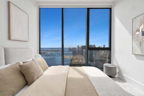 Condo in Miami, Florida, 3 bedrooms  № 1952620 - photo 21