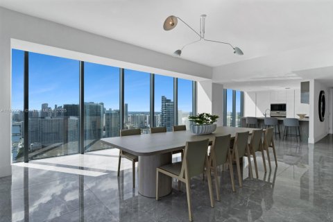 Condo in Miami, Florida, 3 bedrooms  № 1952620 - photo 10
