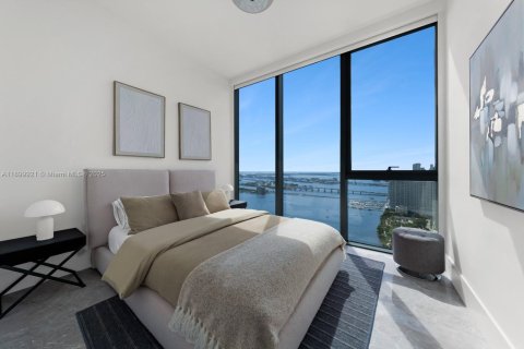 Condo in Miami, Florida, 3 bedrooms  № 1952620 - photo 20