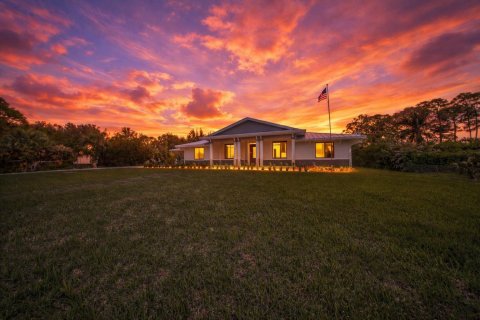 Villa ou maison à vendre à West Palm Beach, Floride: 5 chambres, 298.12 m2 № 2188911 - photo 4
