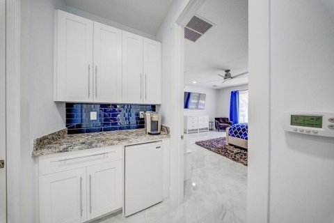 Villa ou maison à vendre à West Palm Beach, Floride: 5 chambres, 298.12 m2 № 2188911 - photo 18