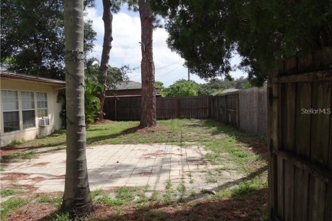 Casa en alquiler en Saint Petersburg, Florida, 3 dormitorios, 156.82 m2 № 1881109 - foto 30