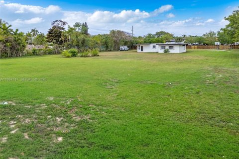 Villa ou maison à louer à Miami, Floride: 1 chambre, 249.54 m2 № 2051446 - photo 27