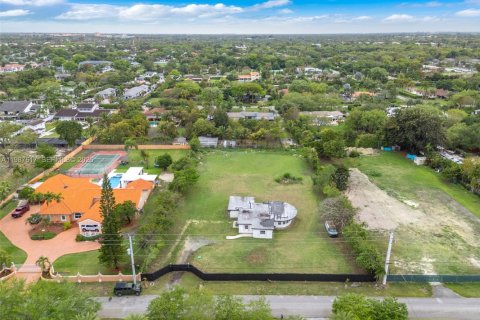 Villa ou maison à louer à Miami, Floride: 1 chambre, 249.54 m2 № 2051446 - photo 29