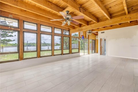 Casa en venta en Flagler Beach, Florida, 3 dormitorios, 157.47 m2 № 1771604 - foto 9