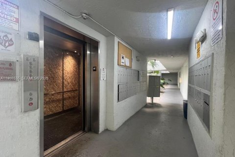 Купить кондоминиум в Майами, Флорида 3 спальни, 125.05м2, № 2050688 - фото 19