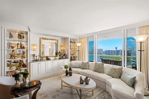 Copropriété à vendre à Aventura, Floride: 4 chambres, 299.52 m2 № 1950206 - photo 2