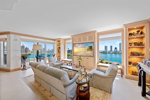 Copropriété à vendre à Aventura, Floride: 4 chambres, 299.52 m2 № 1950206 - photo 15