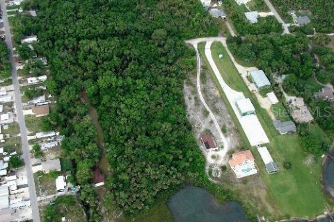 Terreno en venta en Edgewater, Florida № 2167120 - foto 4
