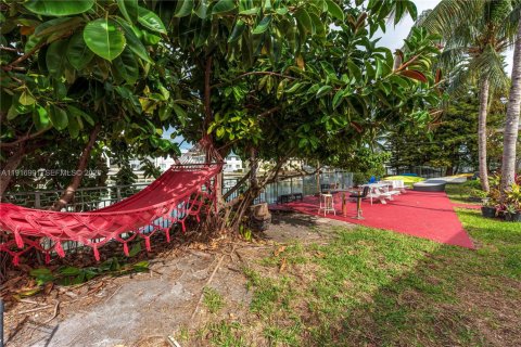 Condominio en venta en Miami Beach, Florida, 3 dormitorios, 103.12 m2 № 1996015 - foto 18