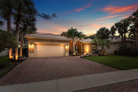 House in West Palm Beach, Florida 4 bedrooms, 219.81 sq.m. № 2187538