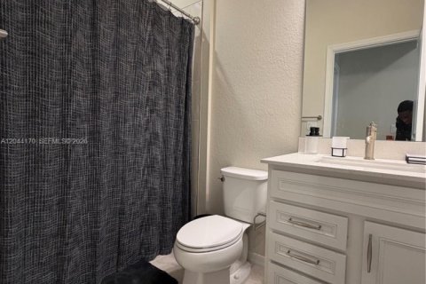 Casa en venta en Port St. Lucie, Florida, 5 dormitorios, 243.03 m2 № 2281255 - foto 9