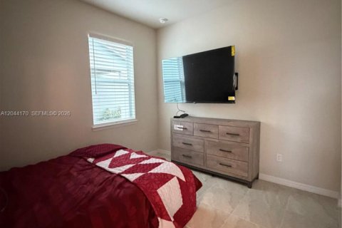 Casa en venta en Port St. Lucie, Florida, 5 dormitorios, 243.03 m2 № 2281255 - foto 10