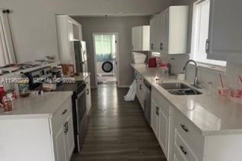 Villa ou maison à vendre à Lauderhill, Floride: 3 chambres, 140.84 m2 № 2024593 - photo 3