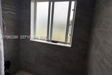 Villa ou maison à vendre à Lauderhill, Floride: 3 chambres, 140.84 m2 № 2024593 - photo 9