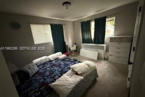 Villa ou maison à vendre à Lauderhill, Floride: 3 chambres, 140.84 m2 № 2024593 - photo 5