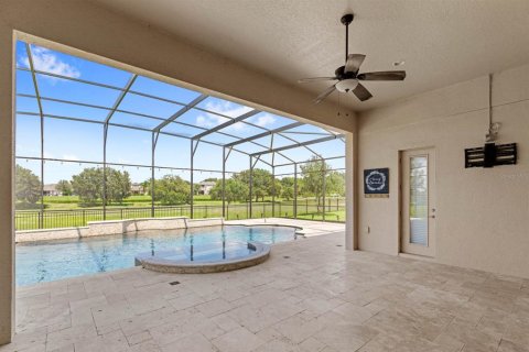 House in Sorrento, Florida 4 bedrooms, 288.65 sq.m. № 1341543 - photo 4