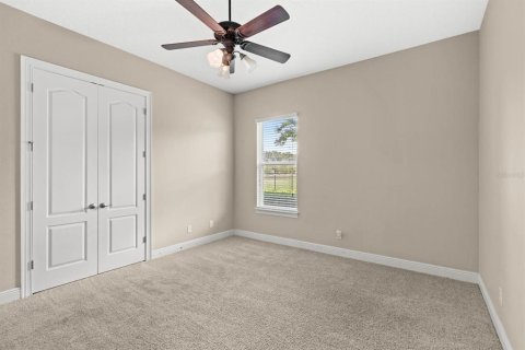 House in Sorrento, Florida 4 bedrooms, 288.65 sq.m. № 1341543 - photo 24