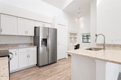 House in Nokomis, Florida 2 bedrooms, 121.61 sq.m. № 2092456 - photo 4