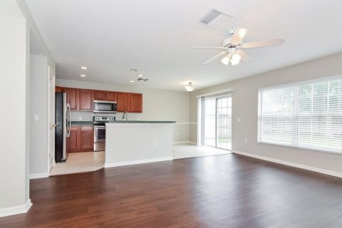 Casa en alquiler en Riverview, Florida, 3 dormitorios, 180.23 m2 № 1902767 - foto 4