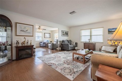 Condominio en venta en Lakeland, Florida, 2 dormitorios, 147.34 m2 № 1616560 - foto 9