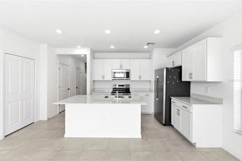 Townhouse in Bradenton, Florida 3 bedrooms, 131.36 sq.m. № 2258213 - photo 16