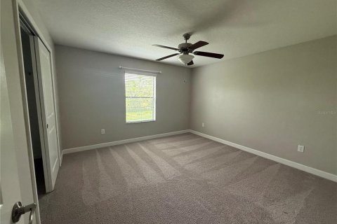 Touwnhouse à louer à Wesley Chapel, Floride: 4 chambres, 209.12 m2 № 2405775 - photo 15