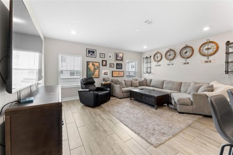 Touwnhouse à vendre à Tampa, Floride: 3 chambres, 206.43 m2 № 1918231 - photo 10