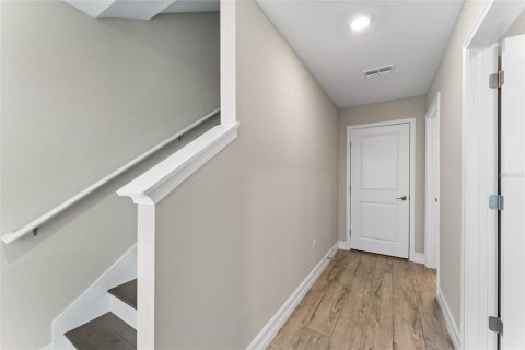 Touwnhouse à vendre à Tampa, Floride: 3 chambres, 206.43 m2 № 1918231 - photo 4