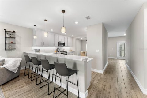 Touwnhouse à vendre à Tampa, Floride: 3 chambres, 206.43 m2 № 1918231 - photo 16