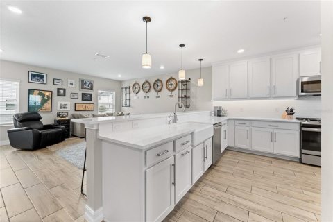 Touwnhouse à vendre à Tampa, Floride: 3 chambres, 206.43 m2 № 1918231 - photo 17