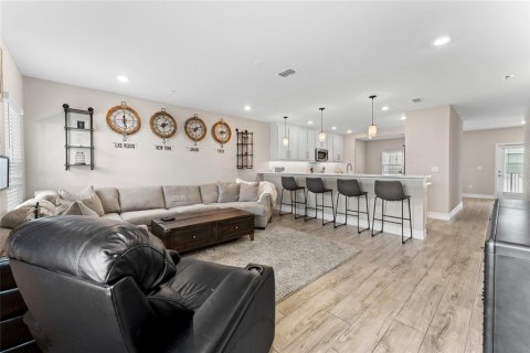 Touwnhouse à vendre à Tampa, Floride: 3 chambres, 206.43 m2 № 1918231 - photo 11