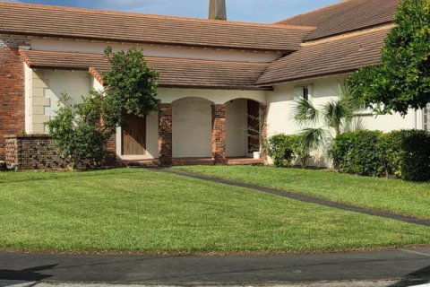 Immobilier commercial à louer à Deerfield Beach, Floride: 1 chambre, 51.1 m2 № 2384558 - photo 8
