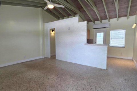 Immobilier commercial à louer à Deerfield Beach, Floride: 1 chambre, 51.1 m2 № 2384558 - photo 17