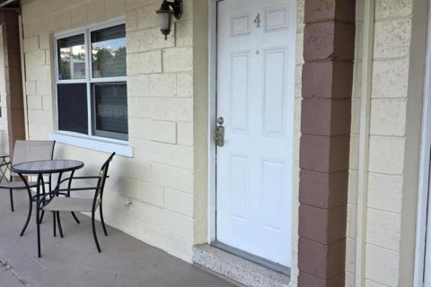 Immobilier commercial à louer à Deerfield Beach, Floride: 1 chambre, 51.1 m2 № 2384558 - photo 13