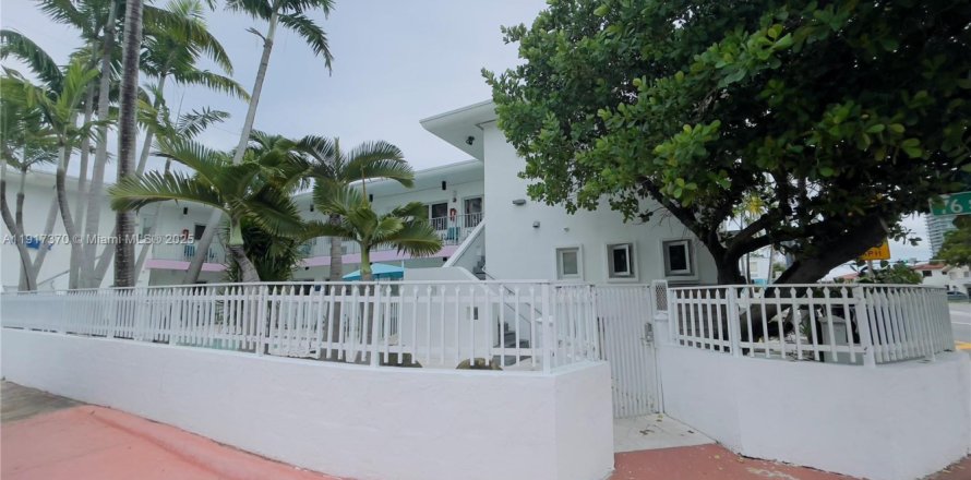 Studio à Miami Beach, Floride № 1973502