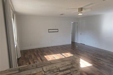 House in Brooksville, Florida 2 bedrooms, 127.09 sq.m. № 1899837 - photo 10