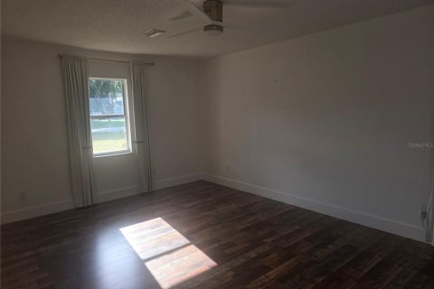 House in Brooksville, Florida 2 bedrooms, 127.09 sq.m. № 1899837 - photo 15