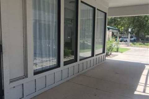 Propiedad comercial en alquiler en Gainesville, Florida, 143.26 m2 № 1829045 - foto 11