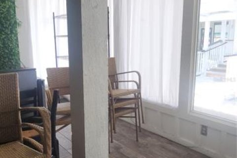 Propiedad comercial en alquiler en Gainesville, Florida, 143.26 m2 № 1829045 - foto 17