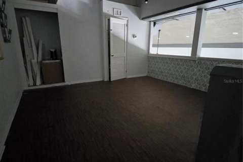 Propiedad comercial en alquiler en Gainesville, Florida, 143.26 m2 № 1829045 - foto 20