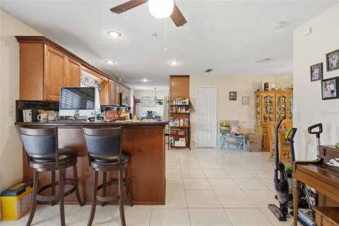 Villa ou maison à vendre à Altamonte Springs, Floride: 3 chambres, 181.72 m2 № 2308191 - photo 9
