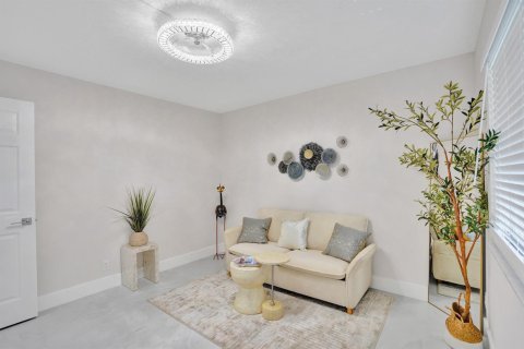 Condo in Delray Beach, Florida, 2 bedrooms  № 2186715 - photo 29