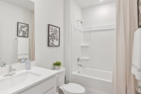 Casa en venta en Temple Terrace, Florida, 4 dormitorios, 169.83 m2 № 2198143 - foto 18