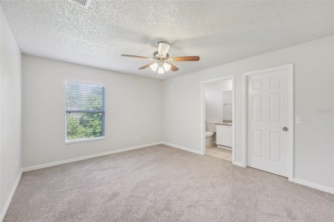 House in Deltona, Florida 3 bedrooms, 118.26 sq.m. № 1829070 - photo 13