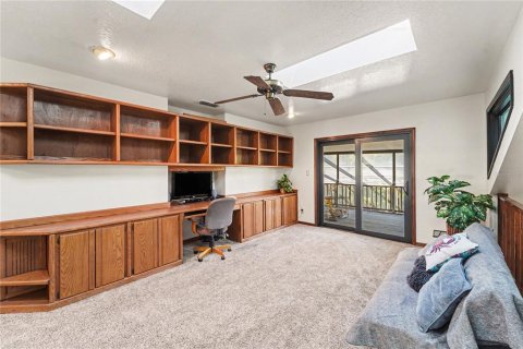 Villa ou maison à vendre à Port Richey, Floride: 5 chambres, 360.83 m2 № 2437269 - photo 18