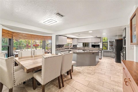Villa ou maison à vendre à Port Richey, Floride: 5 chambres, 360.83 m2 № 2437269 - photo 10