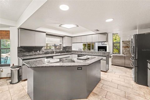 Villa ou maison à vendre à Port Richey, Floride: 5 chambres, 360.83 m2 № 2437269 - photo 11